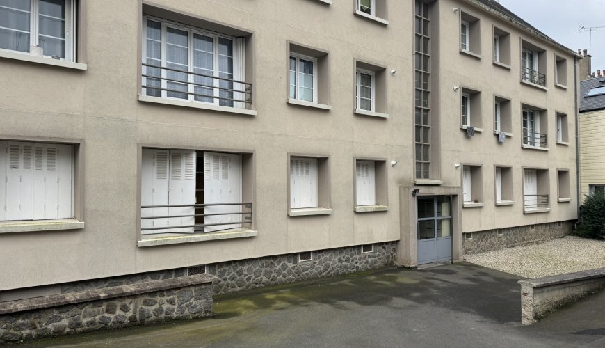 RUE DE LA HARPE