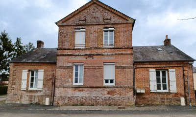 ANCIENNE ECOLE ORGERES