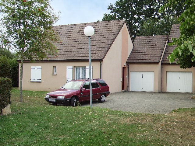 LE VAL D'HUISNE REMALARD