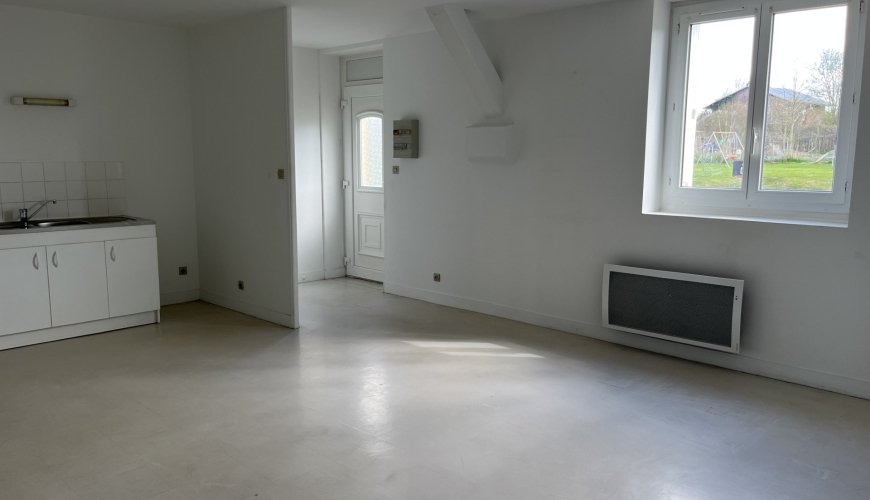 Appartement à NONANT-LE-PIN