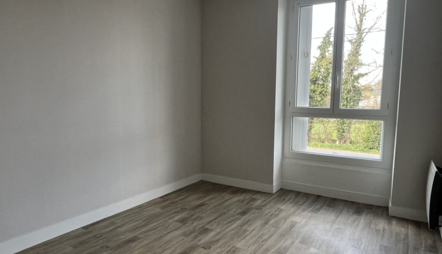 Appartement à NONANT-LE-PIN