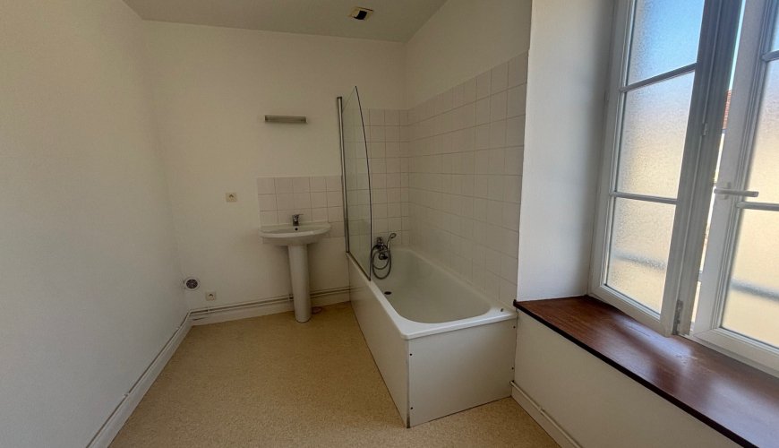 Appartement à BOUCE