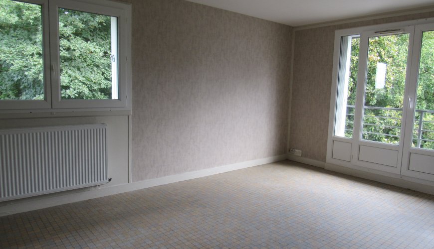 Appartement à L AIGLE