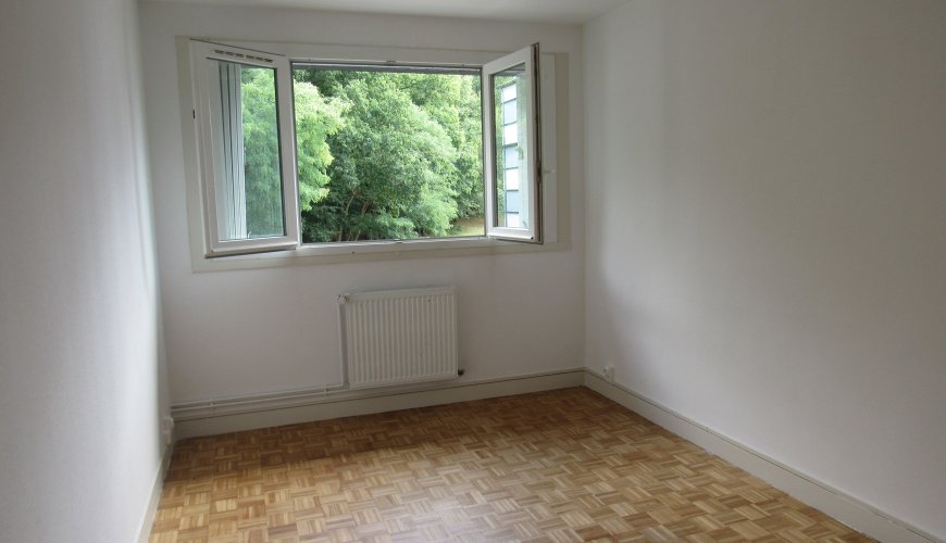 Appartement à L AIGLE