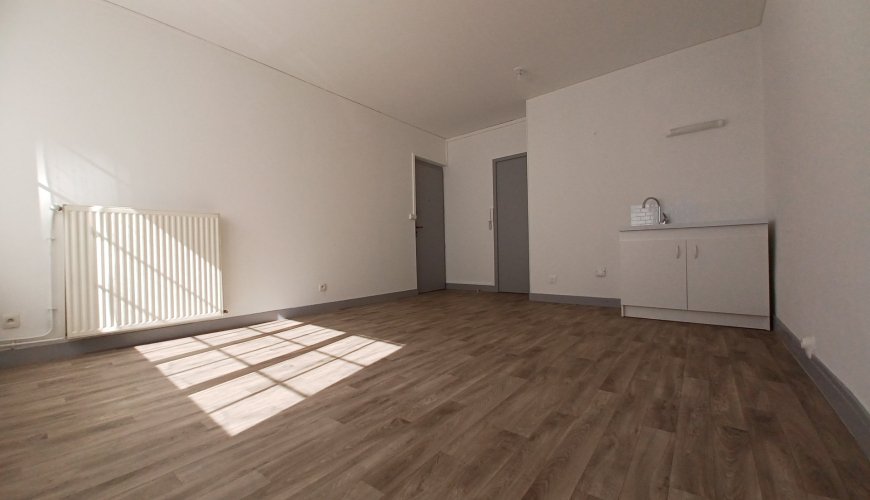 Appartement à L AIGLE