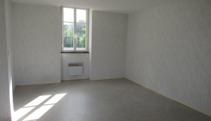 Appartement à NONANT-LE-PIN