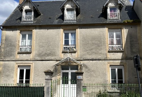 Appartement à NONANT-LE-PIN