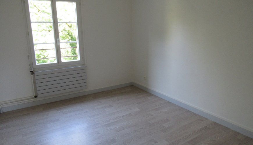 Appartement à CHARENCEY