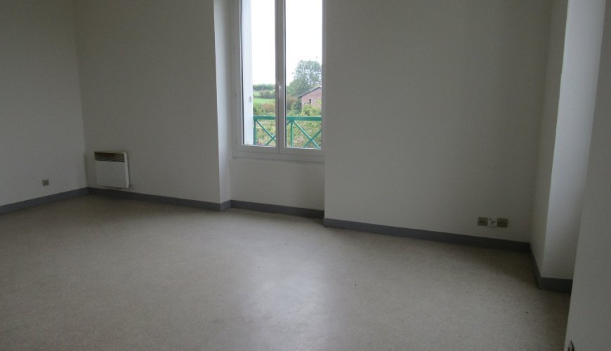 Appartement à NONANT-LE-PIN