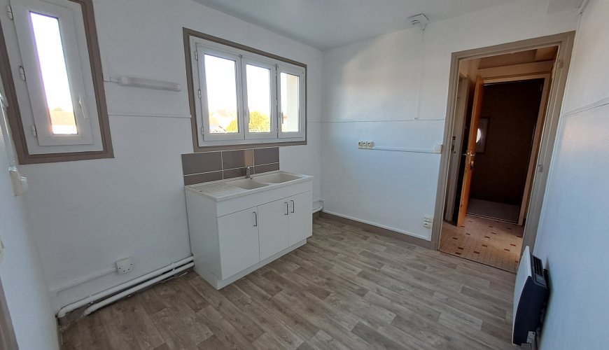 Appartement à SEES