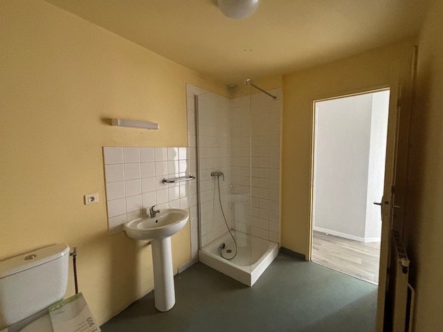 Appartement à LOUGE-SUR-MAIRE