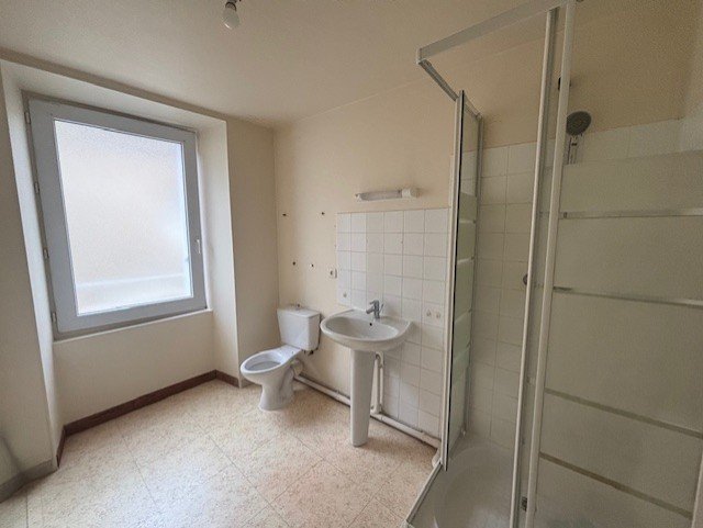 Appartement à LOUGE-SUR-MAIRE