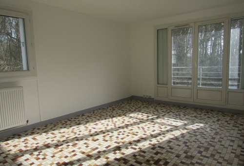 Appartement à L AIGLE