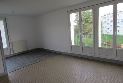Appartement à L AIGLE