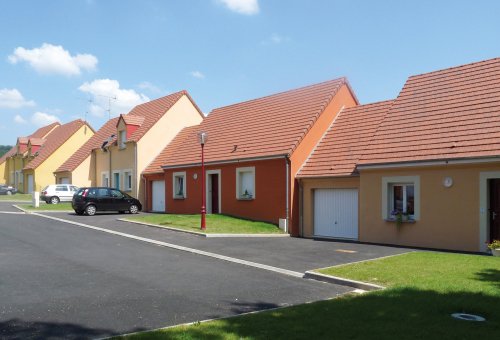 Maison à LA CHAPELLE-MONTLIGEON