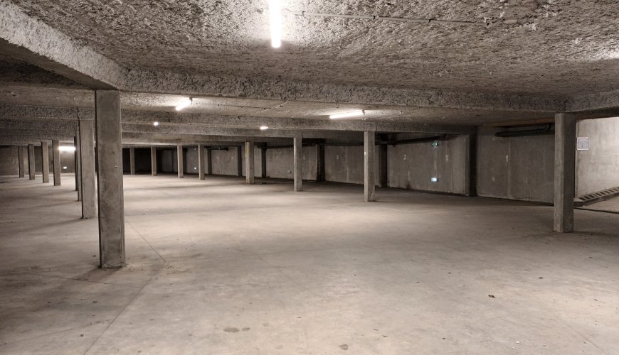 Parking à VERNEUIL SUR AVRE