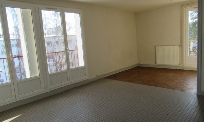 Appartement à L AIGLE