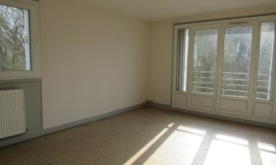 Appartement à L AIGLE