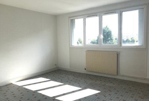 Appartement à L AIGLE