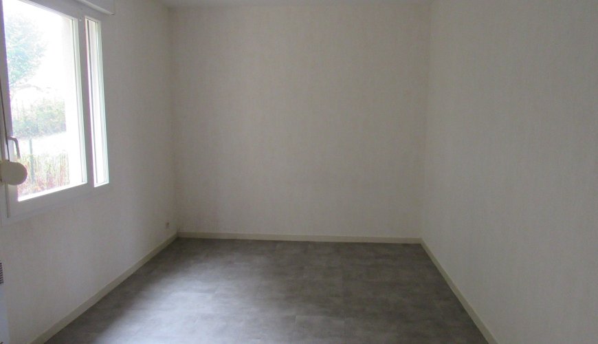 Maison à SAINT-HILAIRE-LE-CHATEL