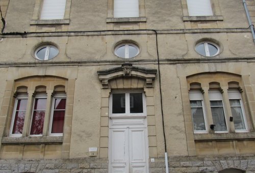 Appartement à SEES