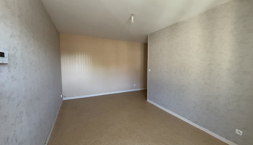 Appartement à ECOUCHE LES VALLEES