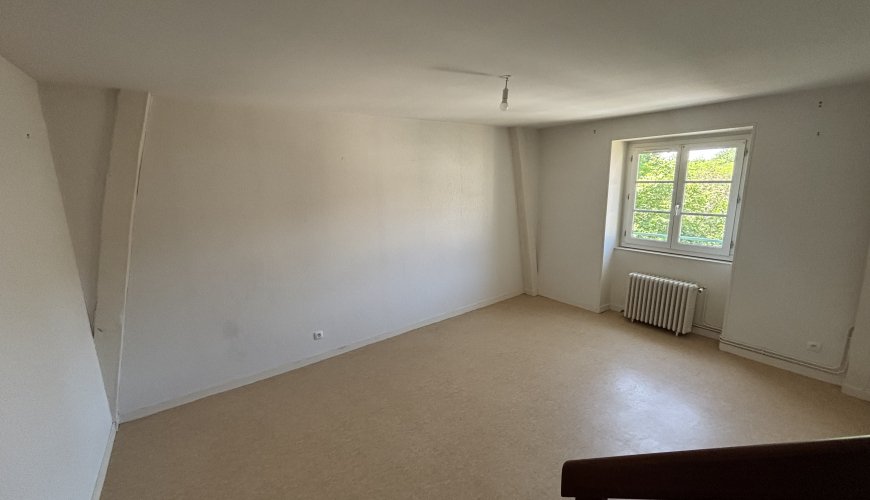 Appartement à ECOUCHE LES VALLEES