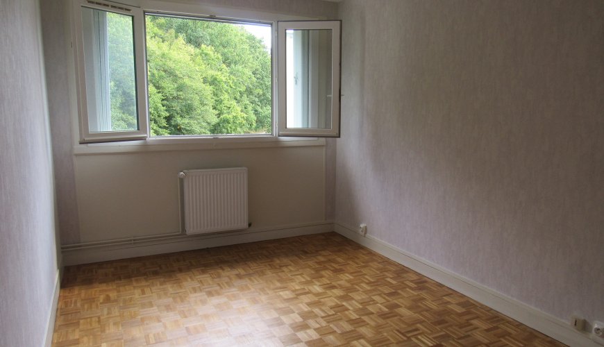 Appartement à L AIGLE