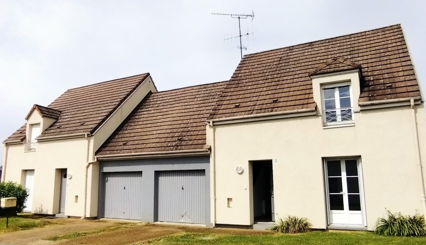 Maison à LONGNY LES VILLAGES