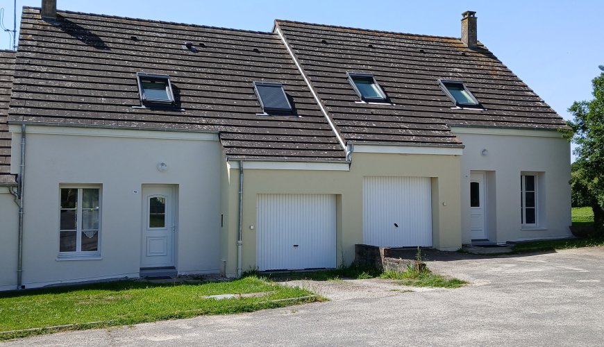 Maison à COURGEON