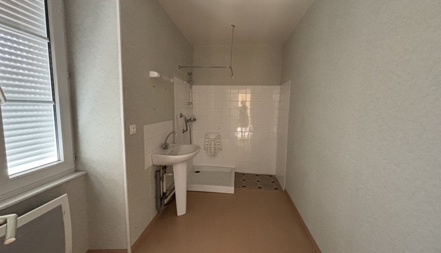 Appartement à ECOUCHE LES VALLEES