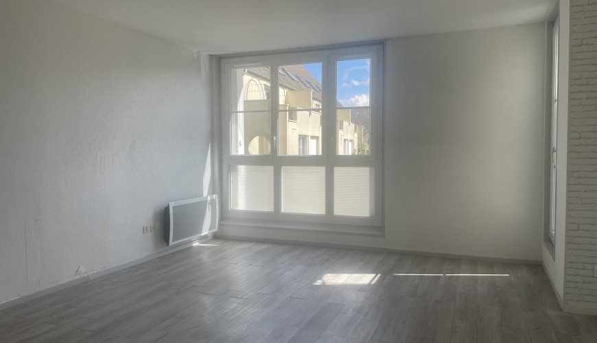 Appartement à L AIGLE
