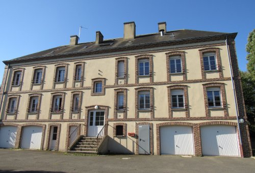 Appartement à CHARENCEY